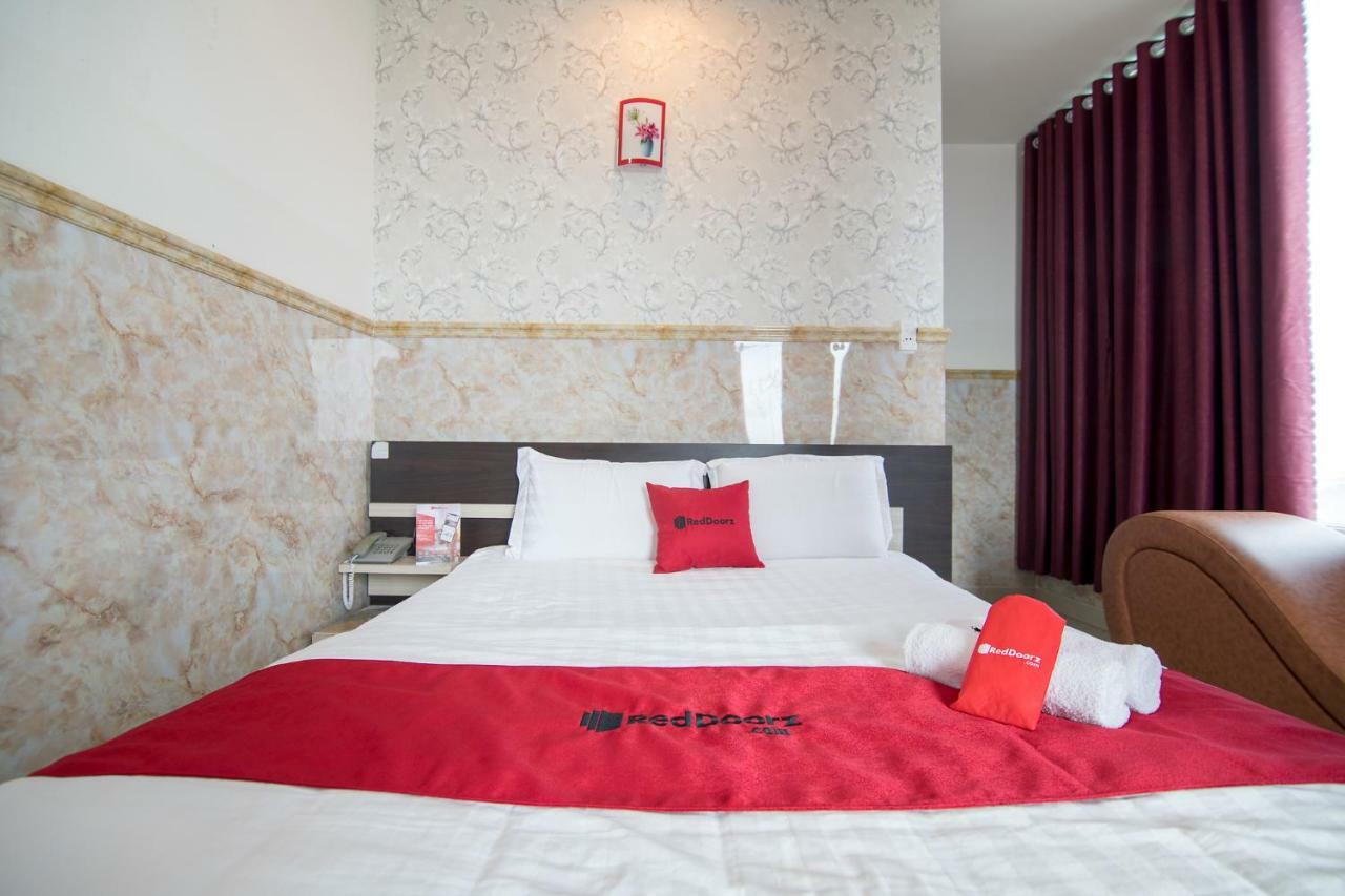 Reddoorz Plus Near Mien Tay Bus Station 2 Ho Chi Minh-byen Eksteriør bilde